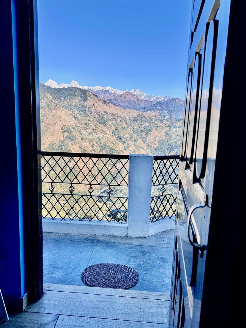 Himalayan and Valley View Balcony Room — Room 3 photo 4